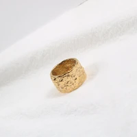 high end pvd gold finish hammered grain band stainless steel rings drop shipping