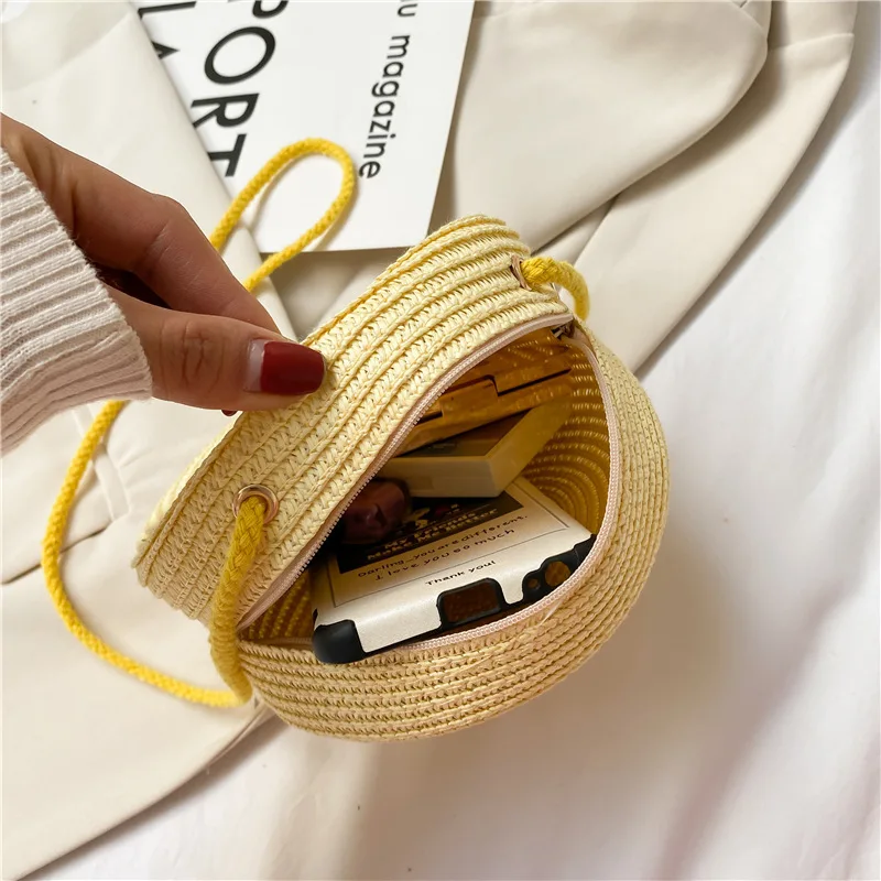 Muliti-color Woven Rattan Bag Round Straw Shoulder Bag Small Beach HandBags Women Summer Hollow Handmade Messenger Crossbody Bag