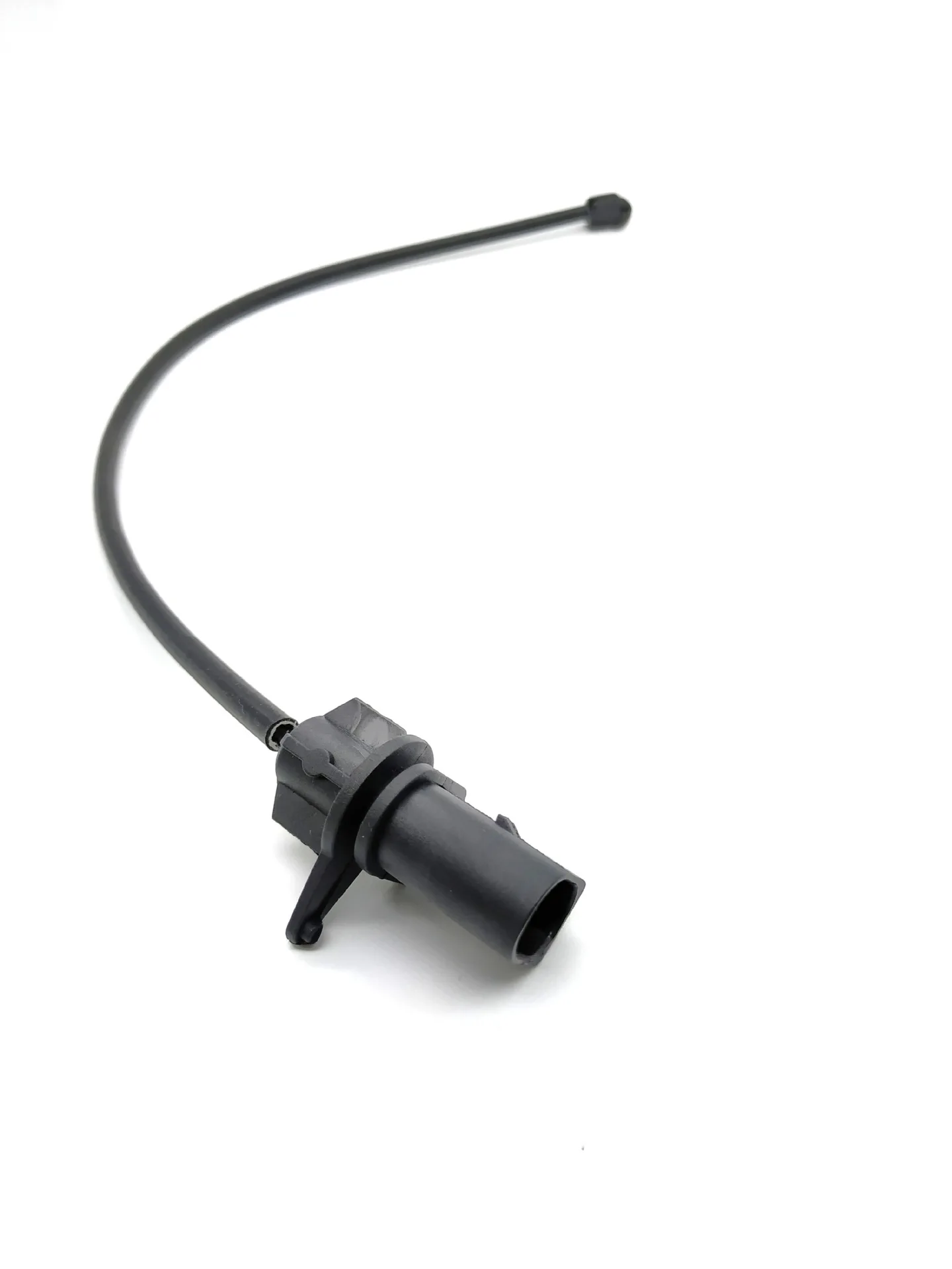 

Для Audi A4 8W2 B9 AIIroad (8WH B9) Avanf (8W5 B9) для Audi A5 Spprback (F53) Тормозной сигнализатор OE: 4m0615121r