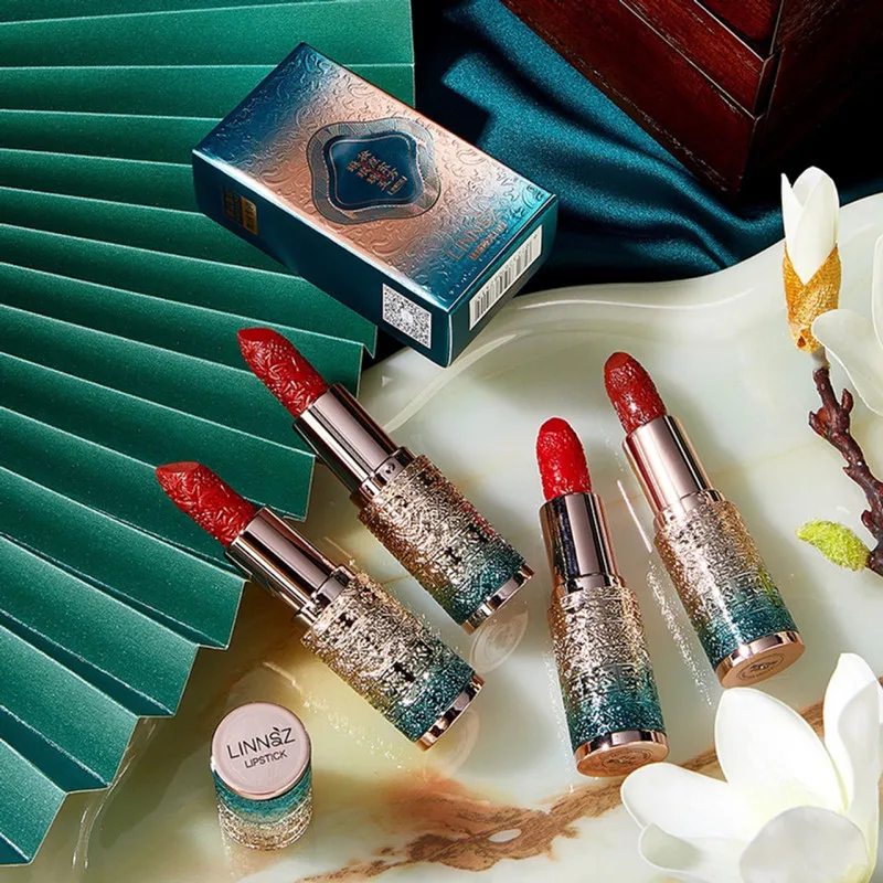 

1Pcs Liquid Lipstick Velvet Carved Matte Lip Gloss Cosmetic Waterproof Lip Stick Easy To Wear Red Lip Tint Lip Mud Makeup TSLM2