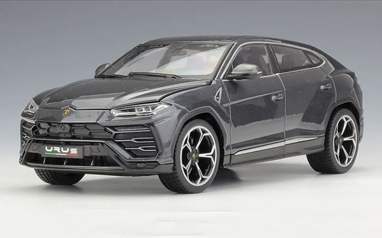 Bburago литая модель автомобиля 1:18 SUV Urus внедорожный металлический сплав Высокая имитационная машина с базой Игрушки для мальчиков подарки для мальчиков