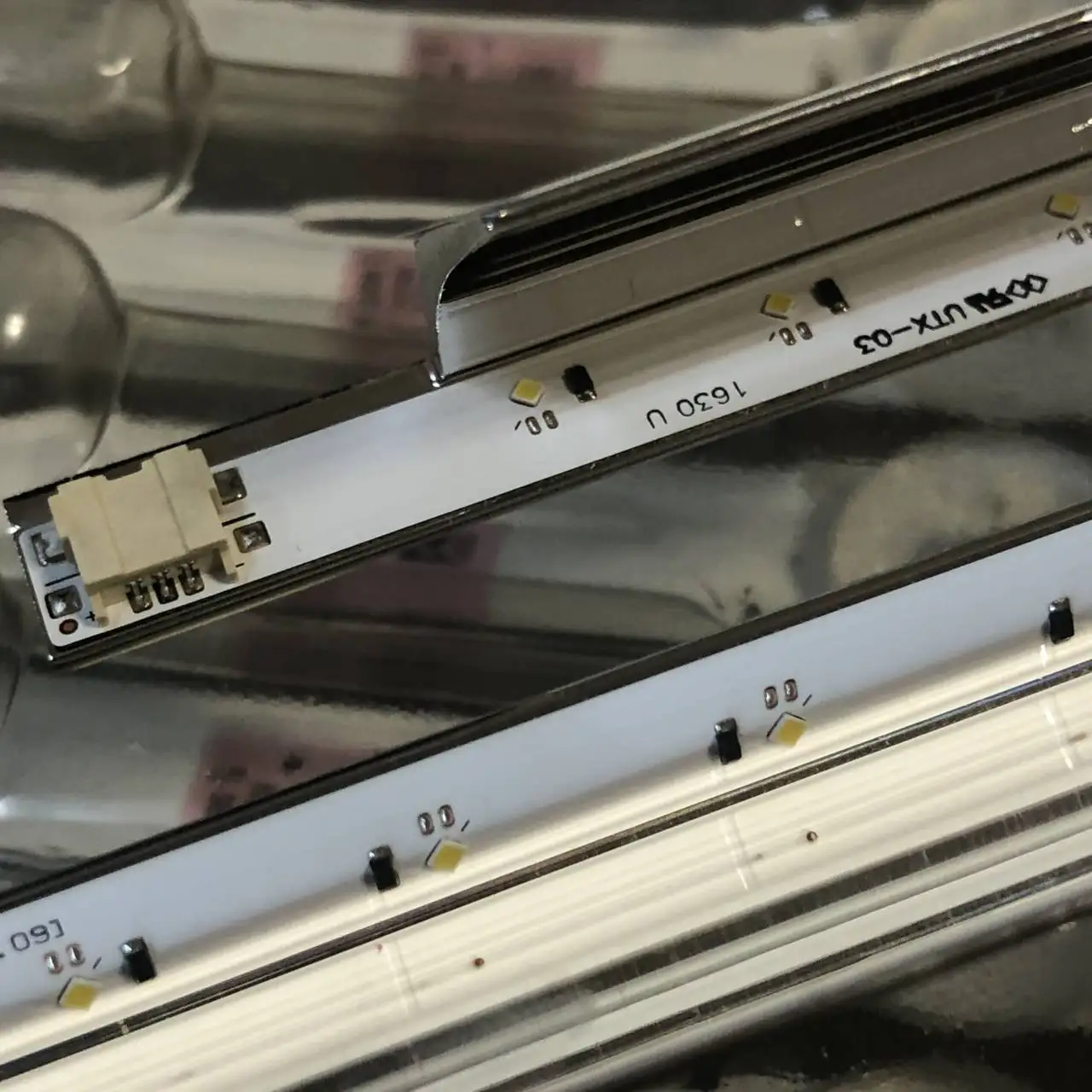 Лента светодиодной подсветки V6LF_490SFA_LED31 V6LF_490SFB_LED31 UE49K5300 UE49K5179 UE49K5170 UE49K5105 UE49K5103