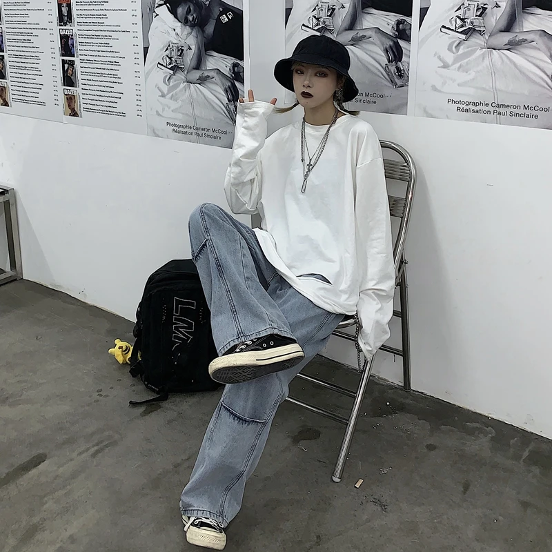 

2020 new pants autumn winter Korean version ins high waist jeans loose and thin daddy straight leg pants women's fashion