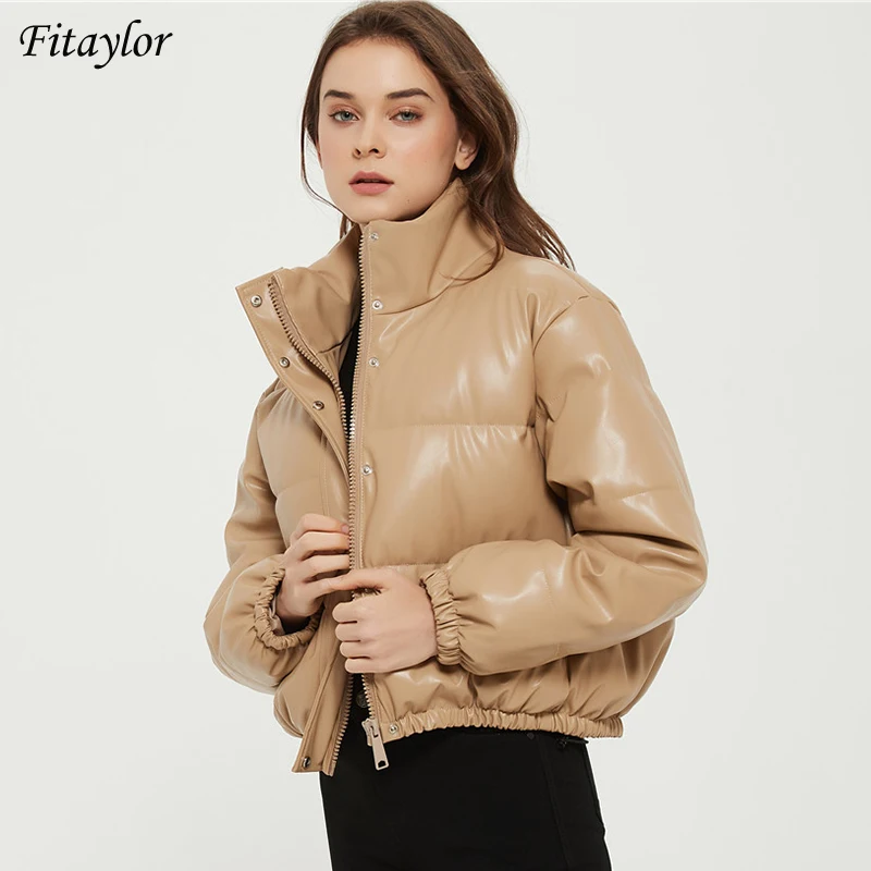 

Fitaylor Новое Женское осенне-зимнее хлопковое пальто из искусственной кожи со стоячим воротником на молнии, свободная теплая короткая парка, у...