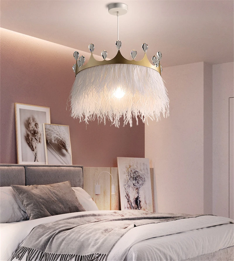 

Modern Kids Room Pendant Lights Feather Lamp Crown Hanging Lamp Nordic Crystal Lighting Wedding Light Luxury Decor Fixtures