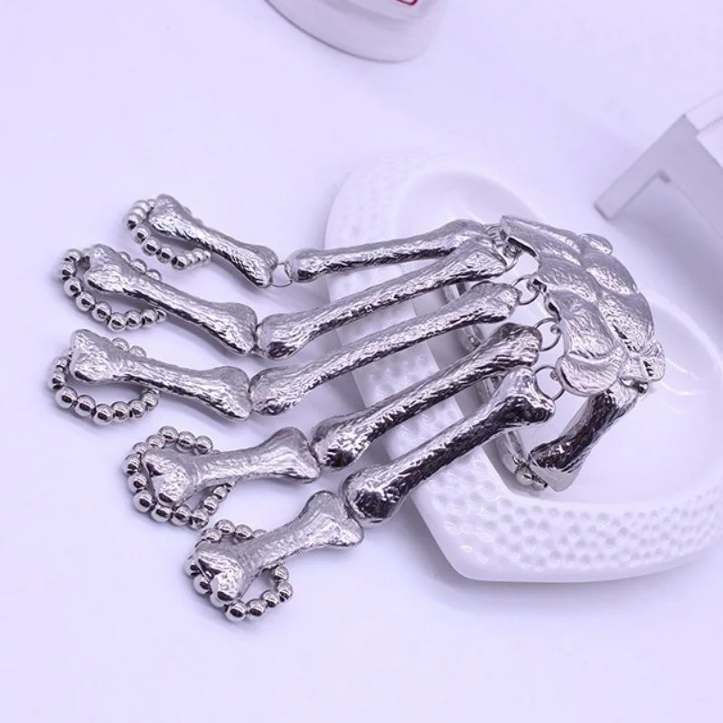 Панк браслет соединенный с кольцом на пальце Хэллоуин реквизит подарок