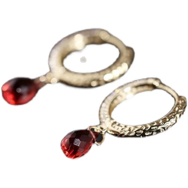 

Carved Water Drop Garnet Earrings Female S925 Sterling Silver Red Ear Ring Elegant Fashionable Earrings Earrings