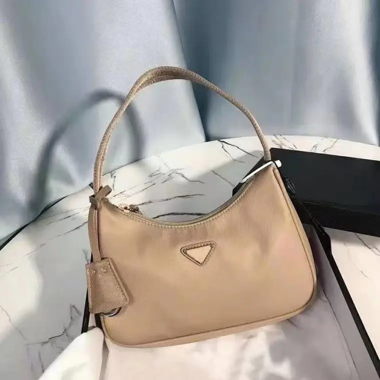 

Nylon Fabric Underarm Handbag, Shoulder Bag. A1267