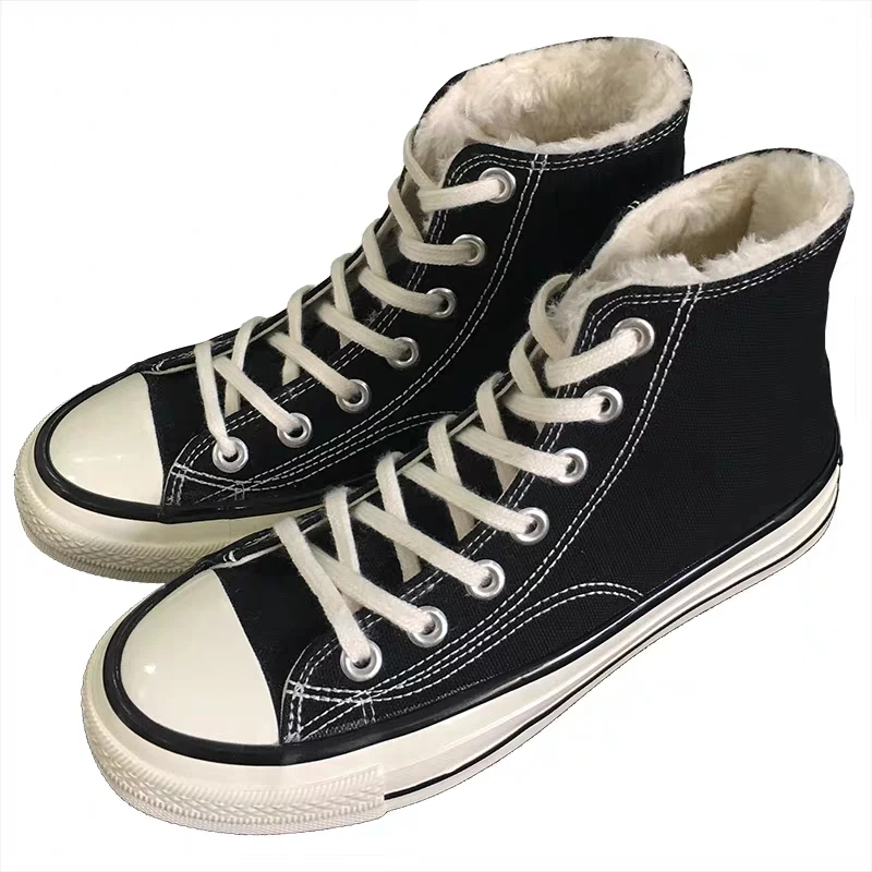 Вулканизированная обувь женская зимняя парусиновая с высоким берцем в стиле