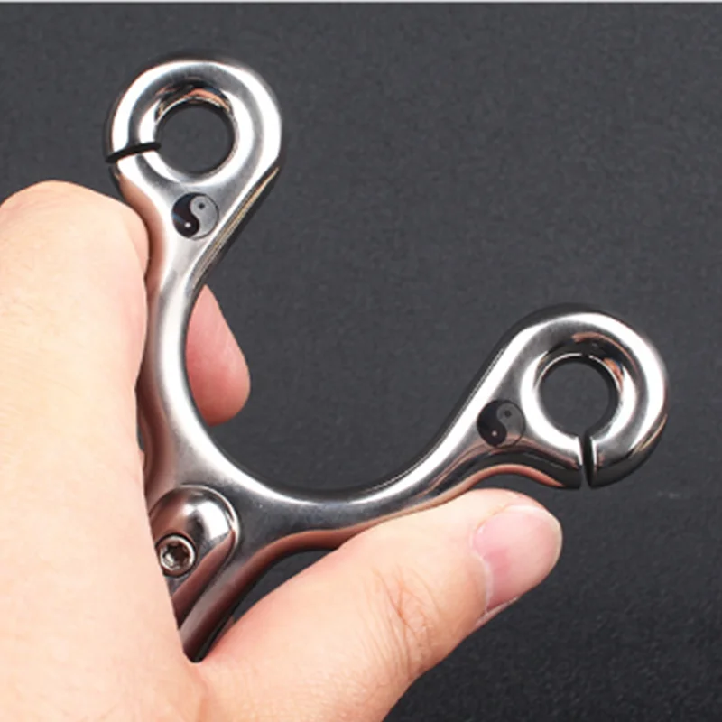 

2020 new high quality titanium alloy hunting slingshot with round rubber band traditional shooting competitive slingshot catapul