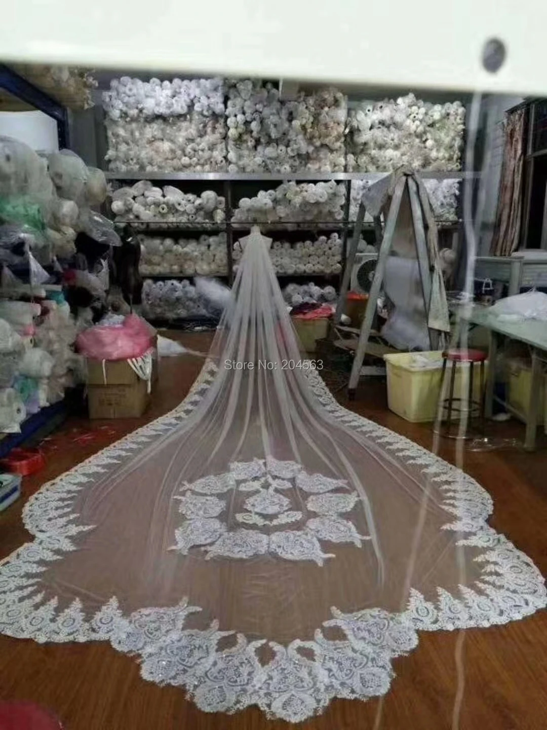 Винтажная Однослойная роскошная кружевная свадебная фата для невесты с гребнем