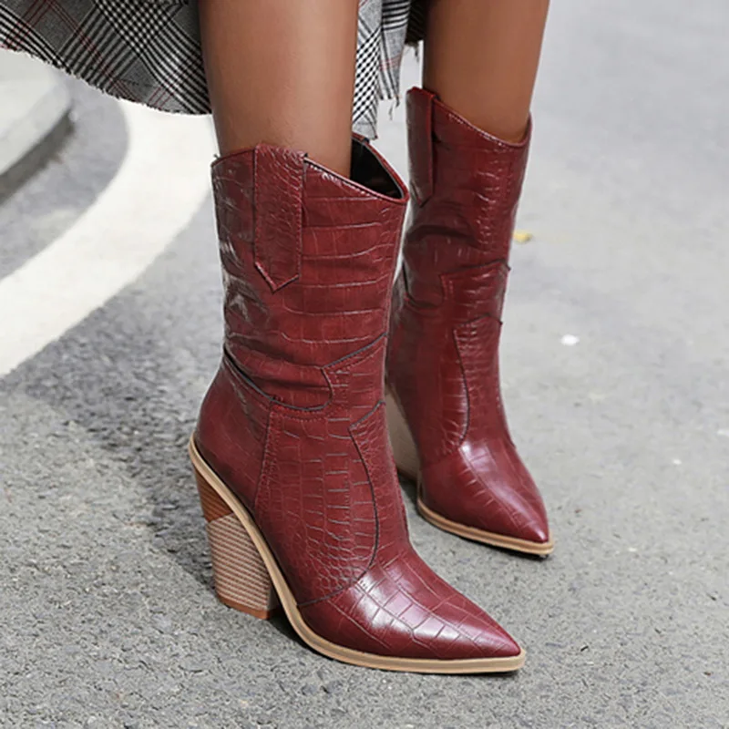Женские ботинки с острым носком ботильоны из искусственной кожи на высоком