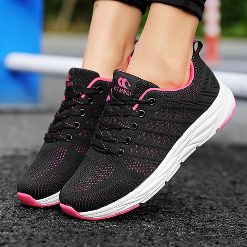 Женские теннисные туфли модные женские черные удобные кроссовки женская уличная