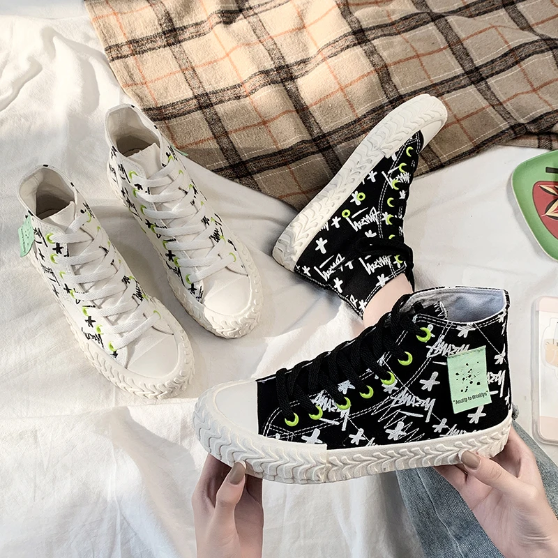 

Spring New High Quality Women Athletic Sneakers High Top Classic Canvas Shoes Designer Cartoon Animation Zapatillas Mujer W36-05