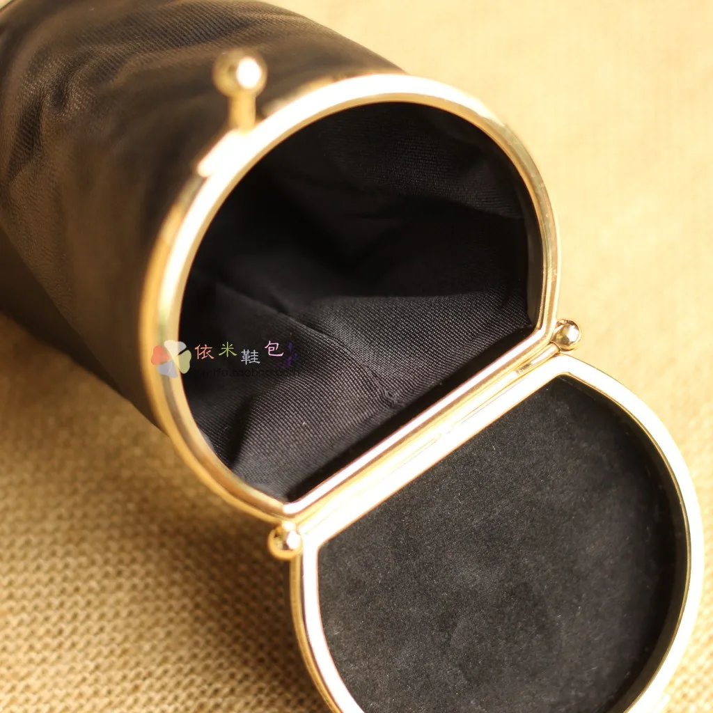 

New Round bucket lipstick makeup bag Cosmetic small portable cute insert bags