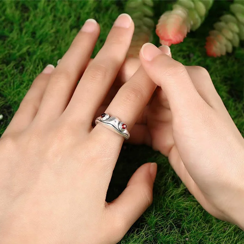 

Bohemian Vintage Frog Ring for Women Artistic Design Retro Opening Resizable Unisex Female Statement Rings Silver Color Gift