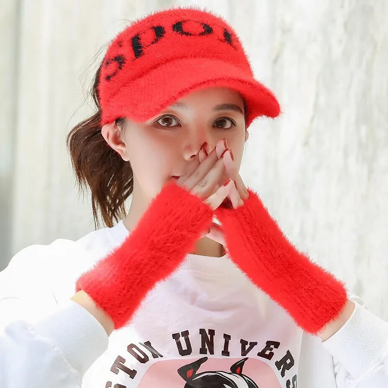 

Autumn And Winter Female Gloves Skullies Ski Cap Beanie Knitting Baseball Hats Women Winter Eye Protection Visor Cap
