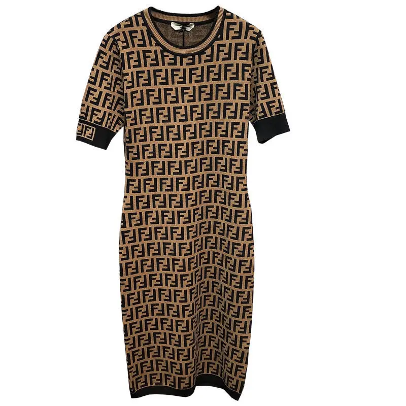 

Spring and summer 2021 new dress high-end custom letter age reduction knitted pullover hip slimming women's clothing