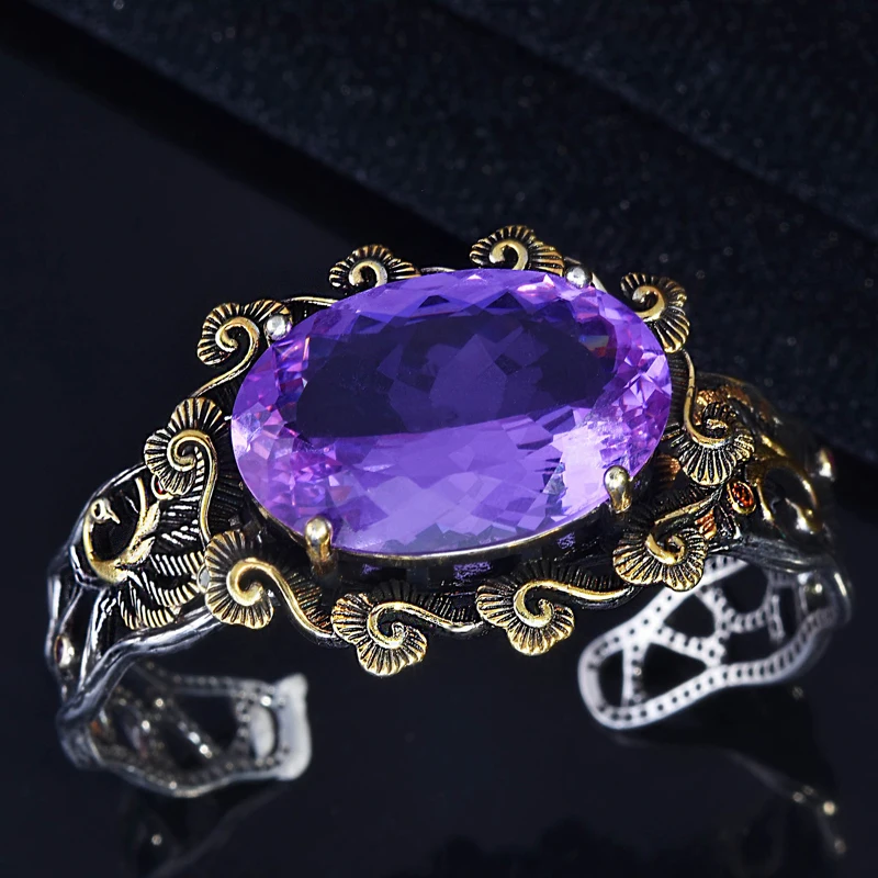 

Ladies Vintage Geometry Bracelets Inlay Purple Exaggeration Cubic Zircon Luxury Hollow Women Wedding Engagement Banquet Jewelry