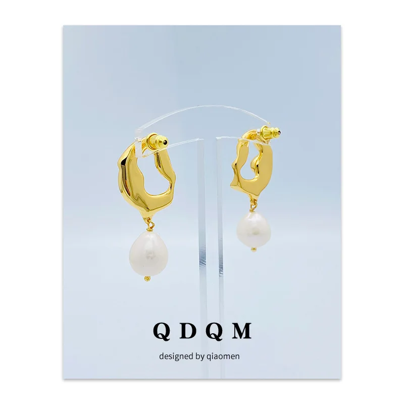

Freshwater Baroque Pearl Earrings Female Niche Design Earrings