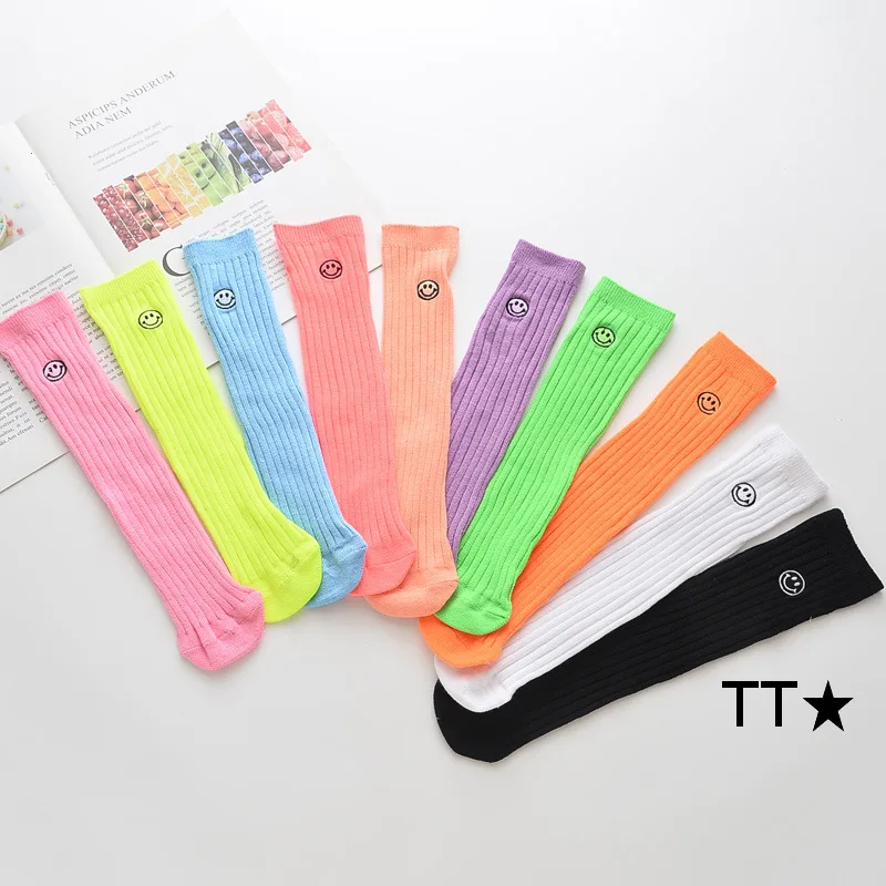 Модные осенние длинные носки для маленьких девочек милые флуоресцентные