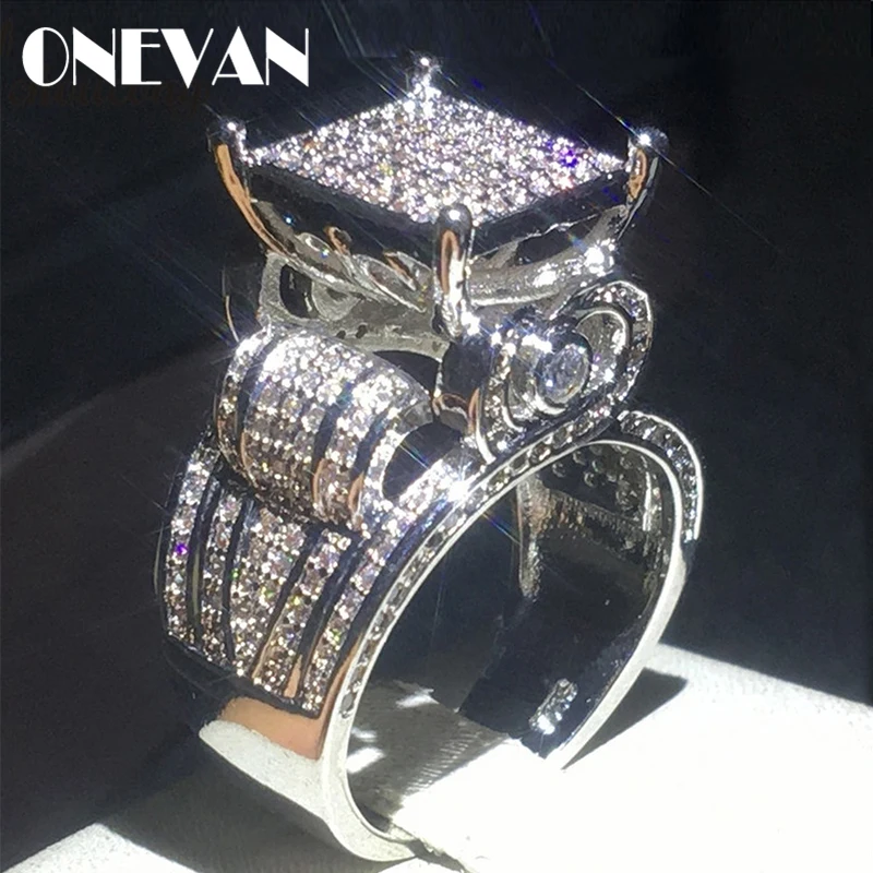 Роскошное обручальное кольцо серебряного цвета с фианитом|Кольца| |