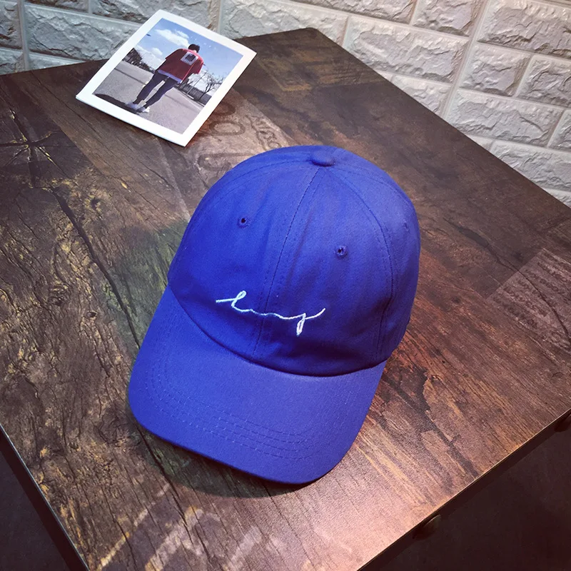 Летняя модная мужская и женская бейсболка с вышитыми буквами E регулируемой