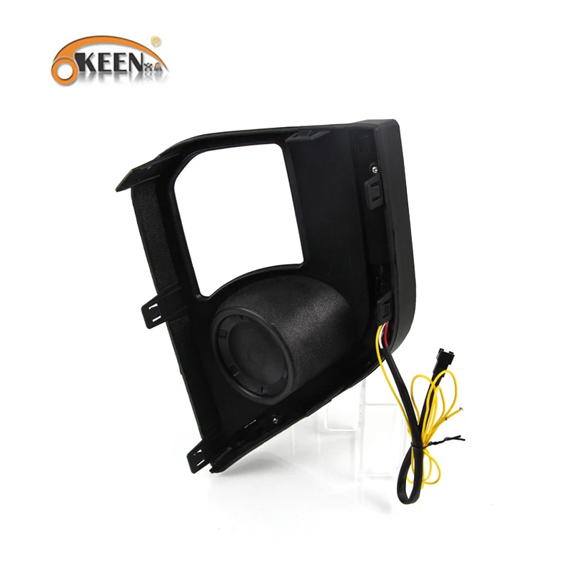 

2PCS Car LED For Mitsubishi Triton L200 2019 2020 LED DRL Daytime Running Lights Fog Lamp Cover with Yellow Turn Signal Lamp
