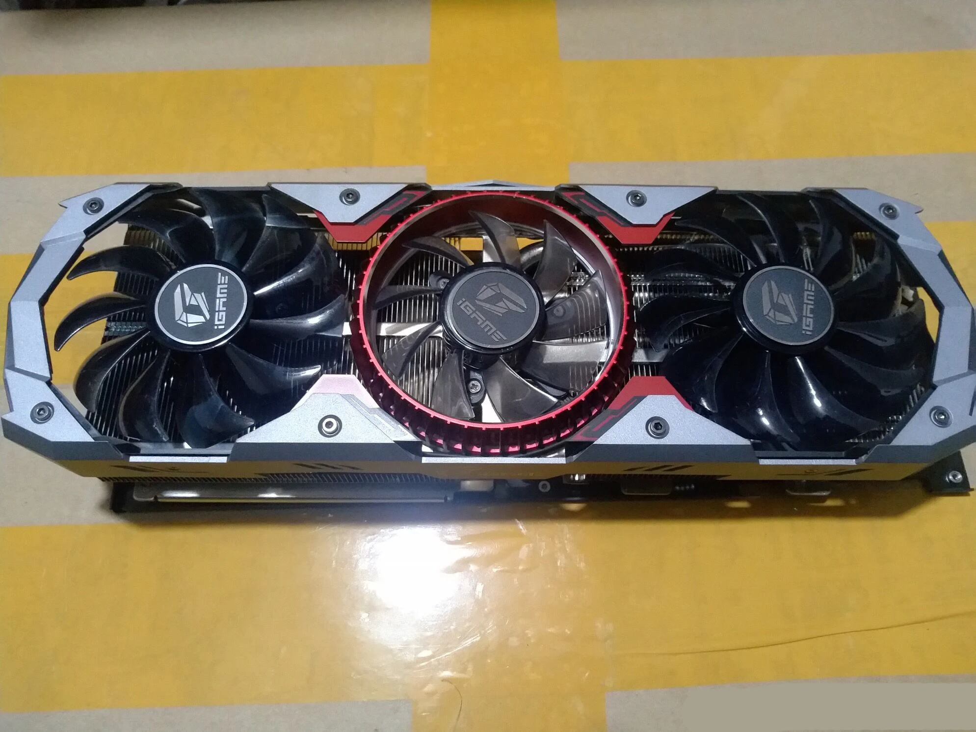 

DIY Graphics card cooler Used radiator For Colorful iGame GeForce RTX 2080 ti Cooling Fans heat sink