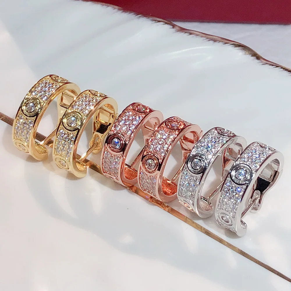 

Women Men Diamonds Clasp Stud Rose Gold Fashion Jewelry Cryatal 18K Original Round Luxury Anime