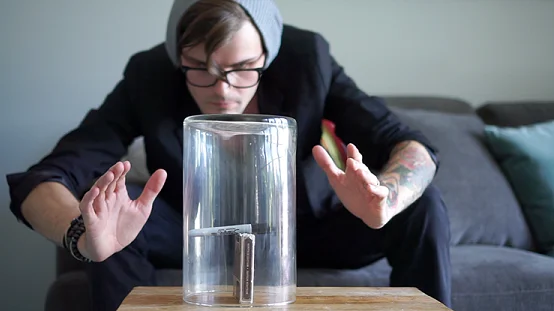 

2021 Fall 2.0 by Banachek and Philip Ryan Magic Tricks