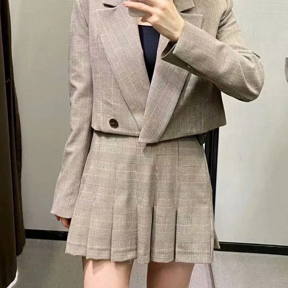 

2021 New Spring new Plaid high waist A-line skirt short wide Pleated Mini Skirt