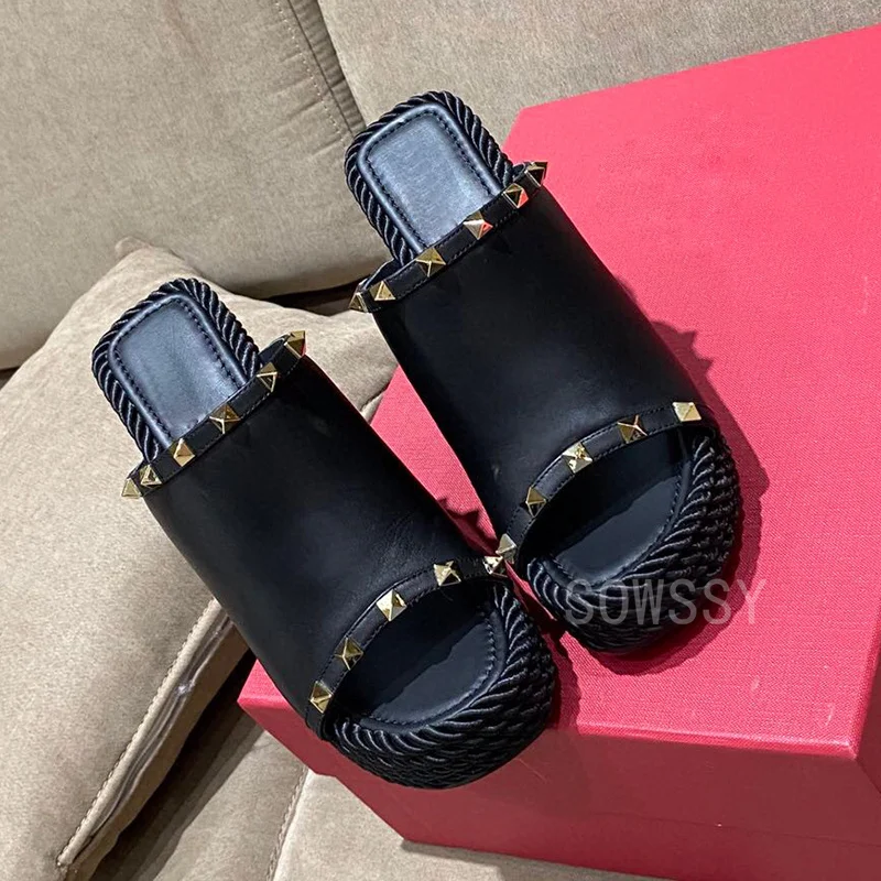 

2021 Summer New Top Quality Style Rivet Wedge Slippers Luxury Female High Heel Sandals Genuine Leather Women's Peep Toe Shoes