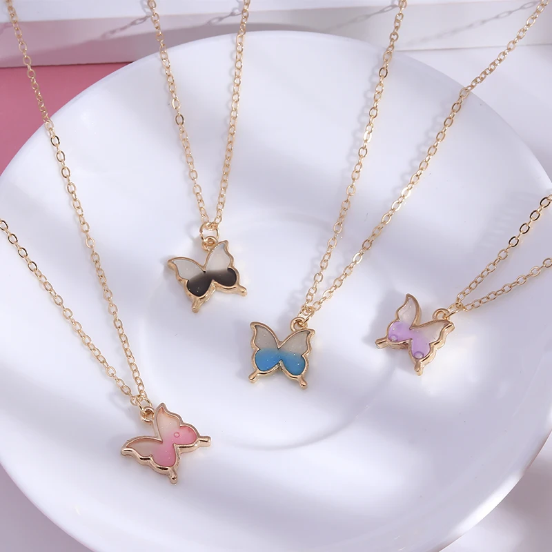 

Candy Color Gradient Butterfly Chain Necklaces for Women High Quality Resin Animal Pendants Jewelry Handmade Friendship Gifts