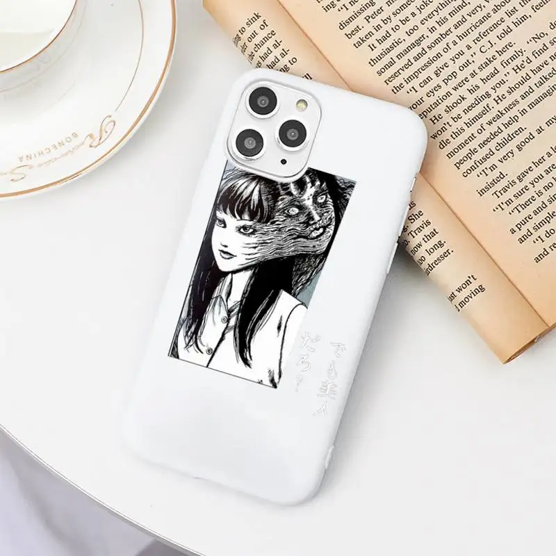 

Junji Ito Tees Horror Comic Phone Case Candy Color for iPhone 11 12 6 6S 7 8 XS X SE 2020 XR mini pro Plus MAX coque