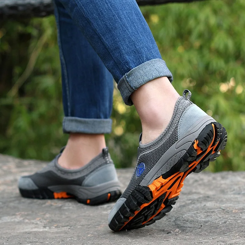 Кроссовки мужские сетчатые без шнуровки легкие дышащие удобные Сникерсы для