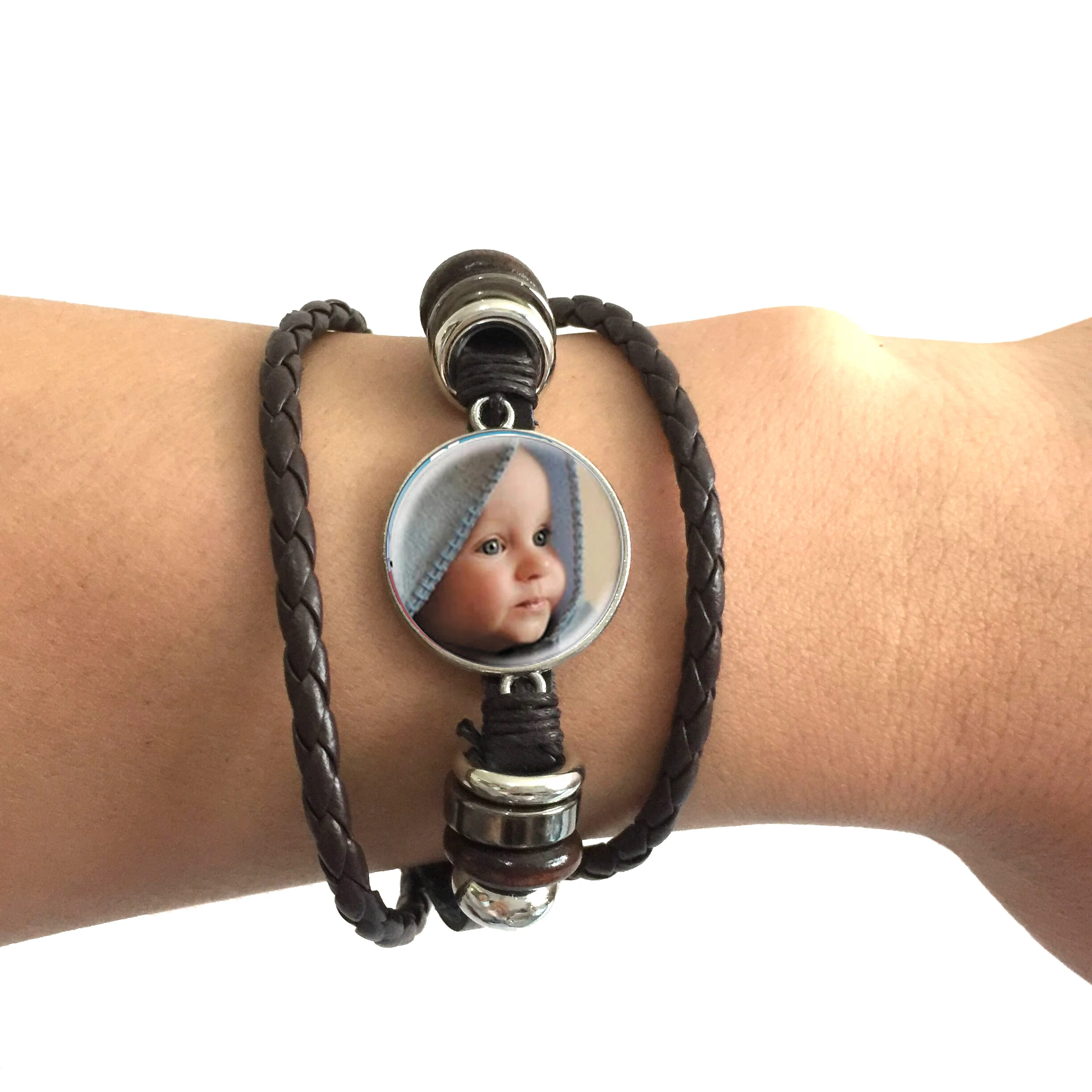

Custom bracelets, glass handmade photos, family photos, leather bracelets, metal bracelets, children's portraits, parents, famil