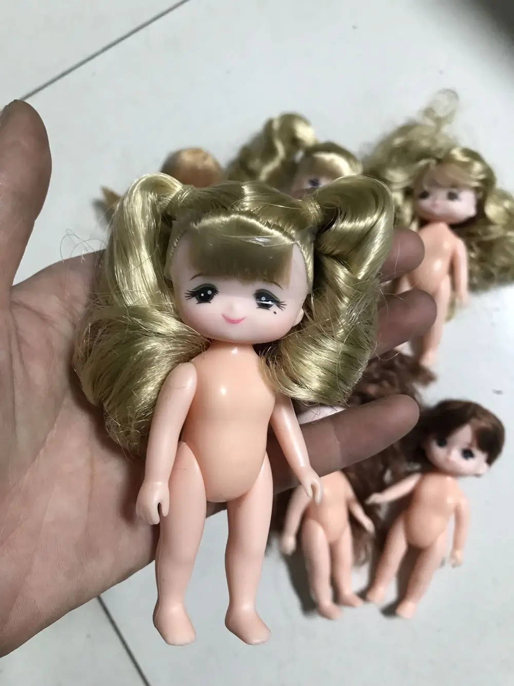 Пластиковая кукла 10 см маленькая мини Lijia игровой домик игрушка для макияжа