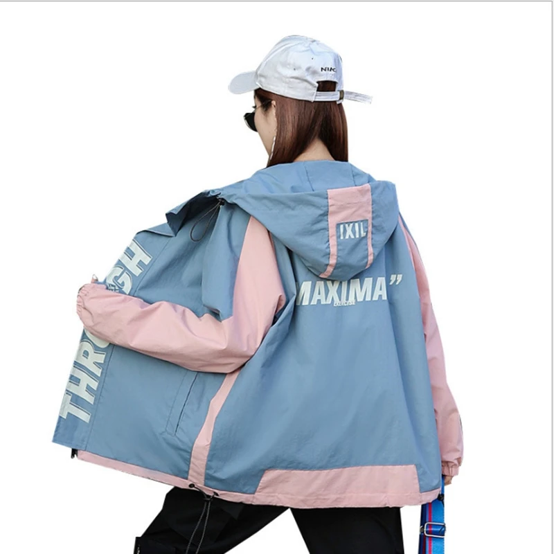 

Coats & Jackets