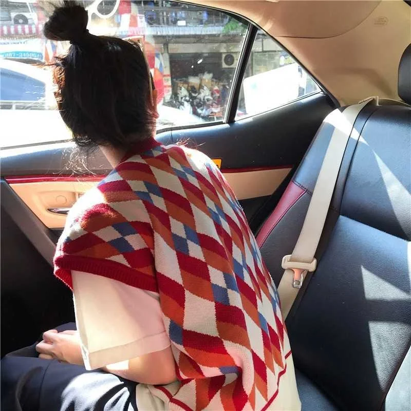 

Spring and autumn 2021 Plaid vest for female students