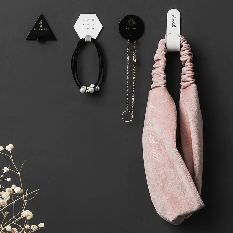 

4PCS Light Luxury Hook Room Decoration Free Perforated Wall Hook Key Wall Towel Hook Multifunctional Household Accessories
