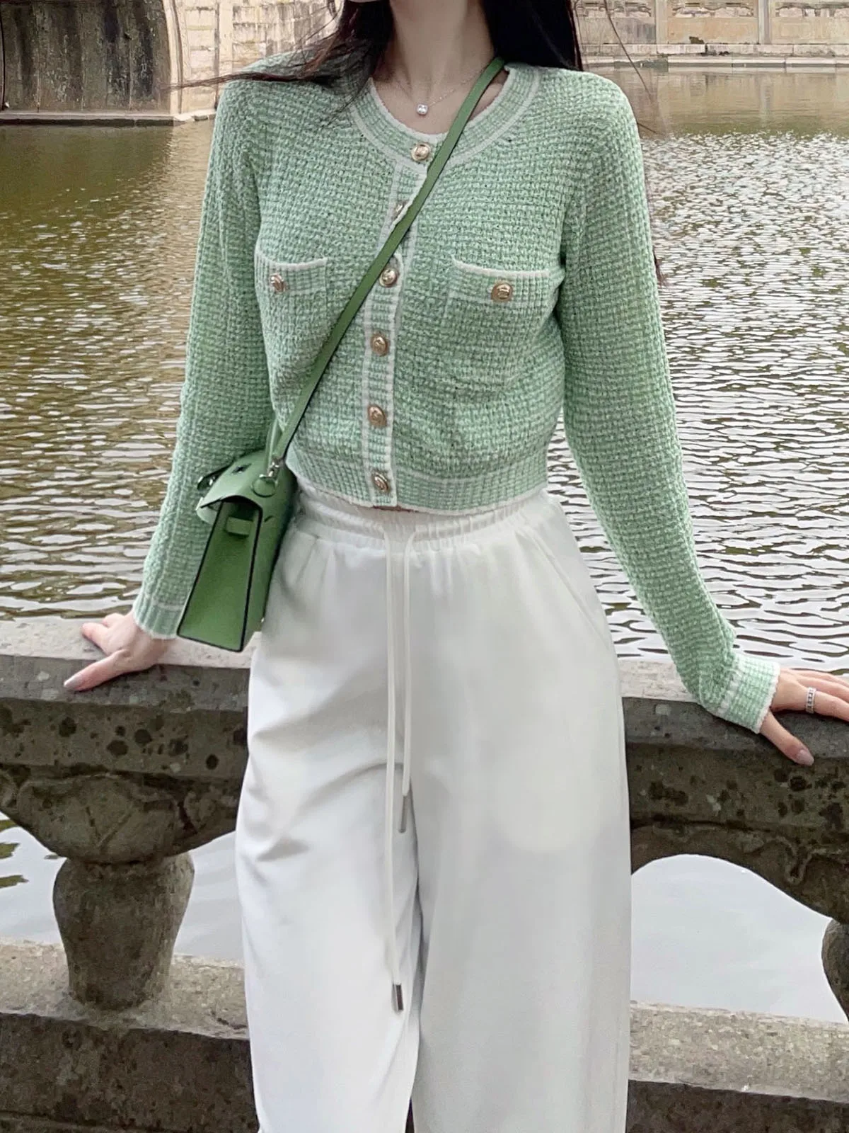 

Spring and Autumn Short Jacket Tops Women's Short Slim Fit 2021 New Outer Wear Fashion All-match Temperament