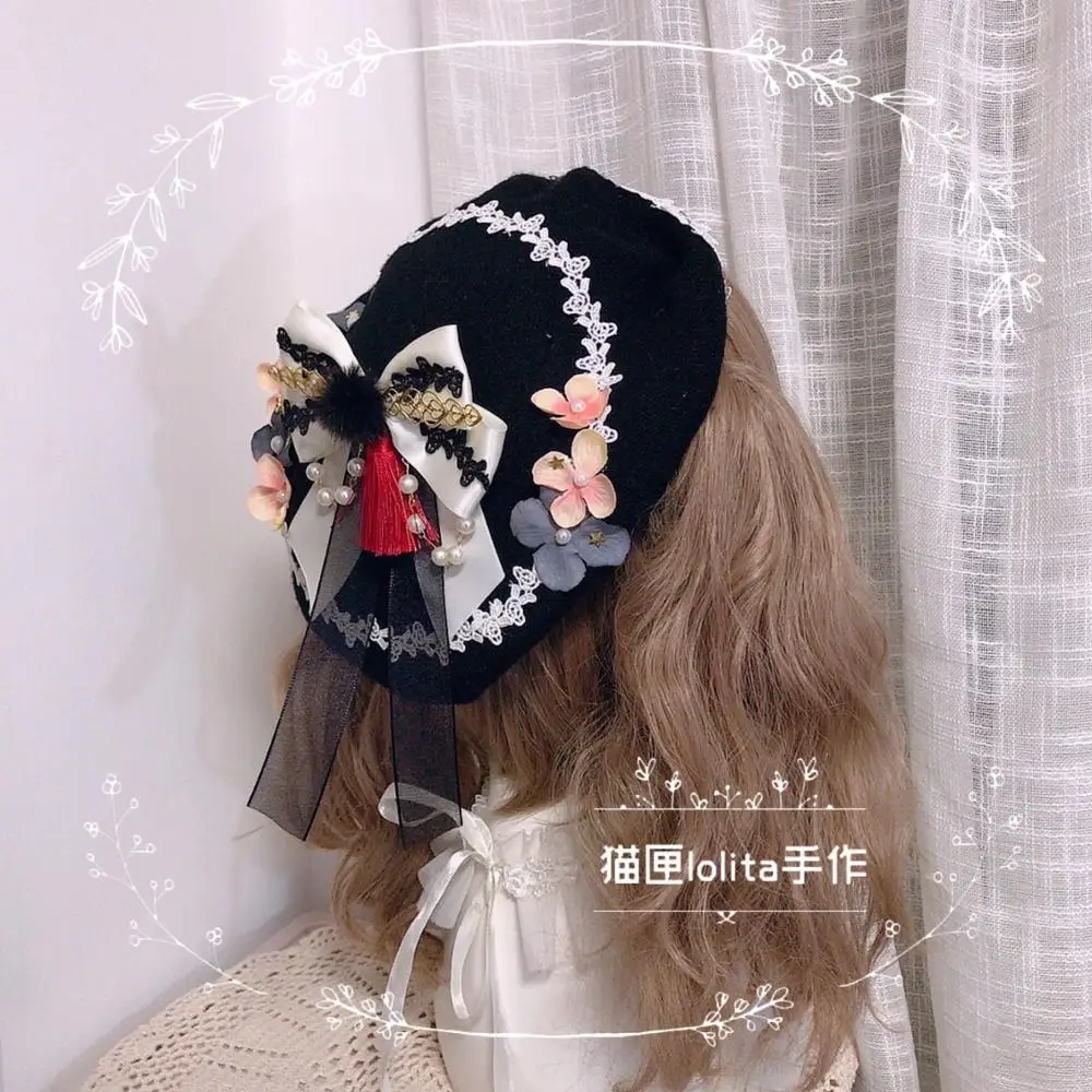 

Japanese-style Handmade lolita Vintage Beret Lolita Black tassel Lace Bowknot Woolen Women's Gothic Elegant hat Headwear Props