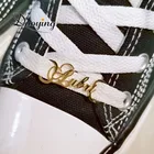 HIYONG оригинальная Пряжка для обуви, подвеска для таблички с именем на заказ, пряжка для обуви со старым английским шрифтом, персонализированные кроссовки с пряжкой на Рождество