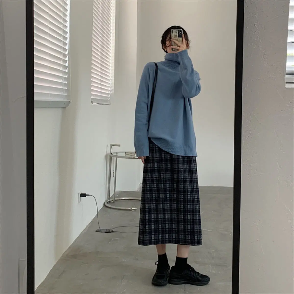 

2021 new spring and summer split buttock plaid skirt versatile high waist student leisure skirt