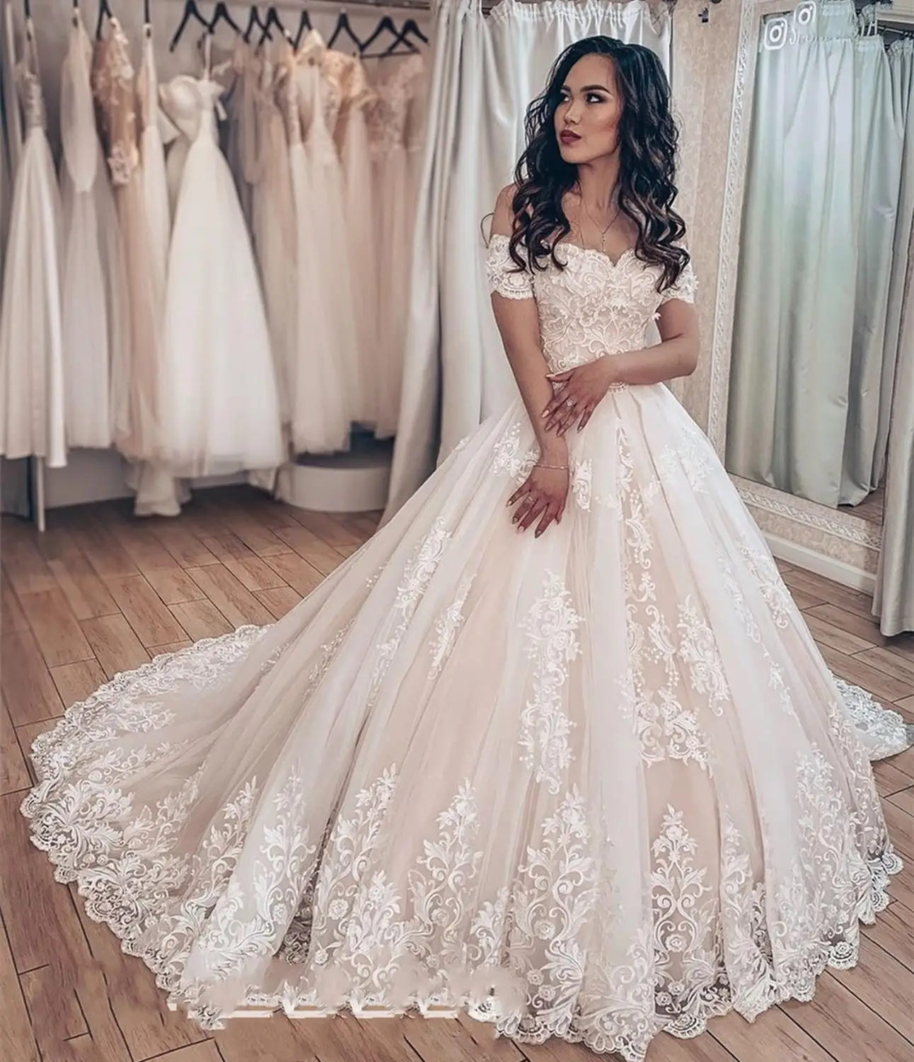 Новинка 2021 свадебное платье бальные платья с рукавами крылышками кружевные