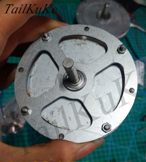 

20W Minimal Disc Generator Coreless Generator Permanent Magnet Generator High Efficiency Mini Low Speed Low Resistance Generator