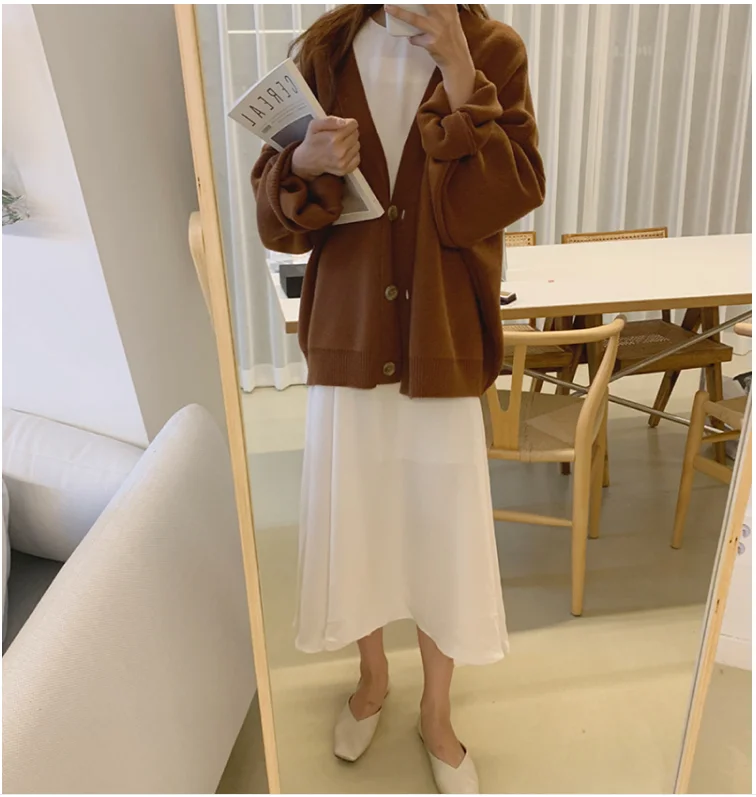 

New 2021 Winter Spring Women's Sweaters V-Neck Buttons Cardigans Oversize Fashionable Korean Lady Knitwears