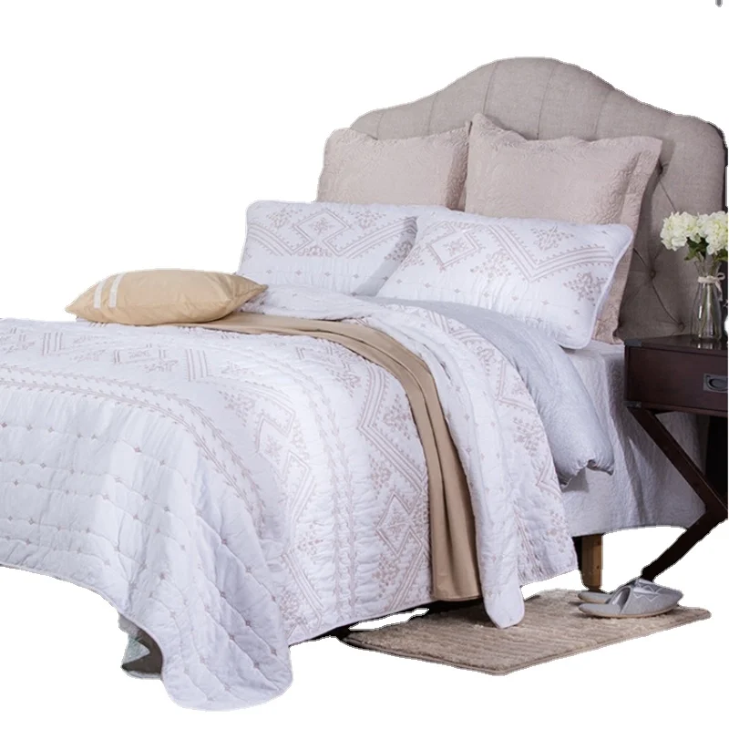

Cotton White Embroidery Three-piece Set, Bed Cover, Bed Sheet, Quilted Quilt, Air-Conditioning Quilt
