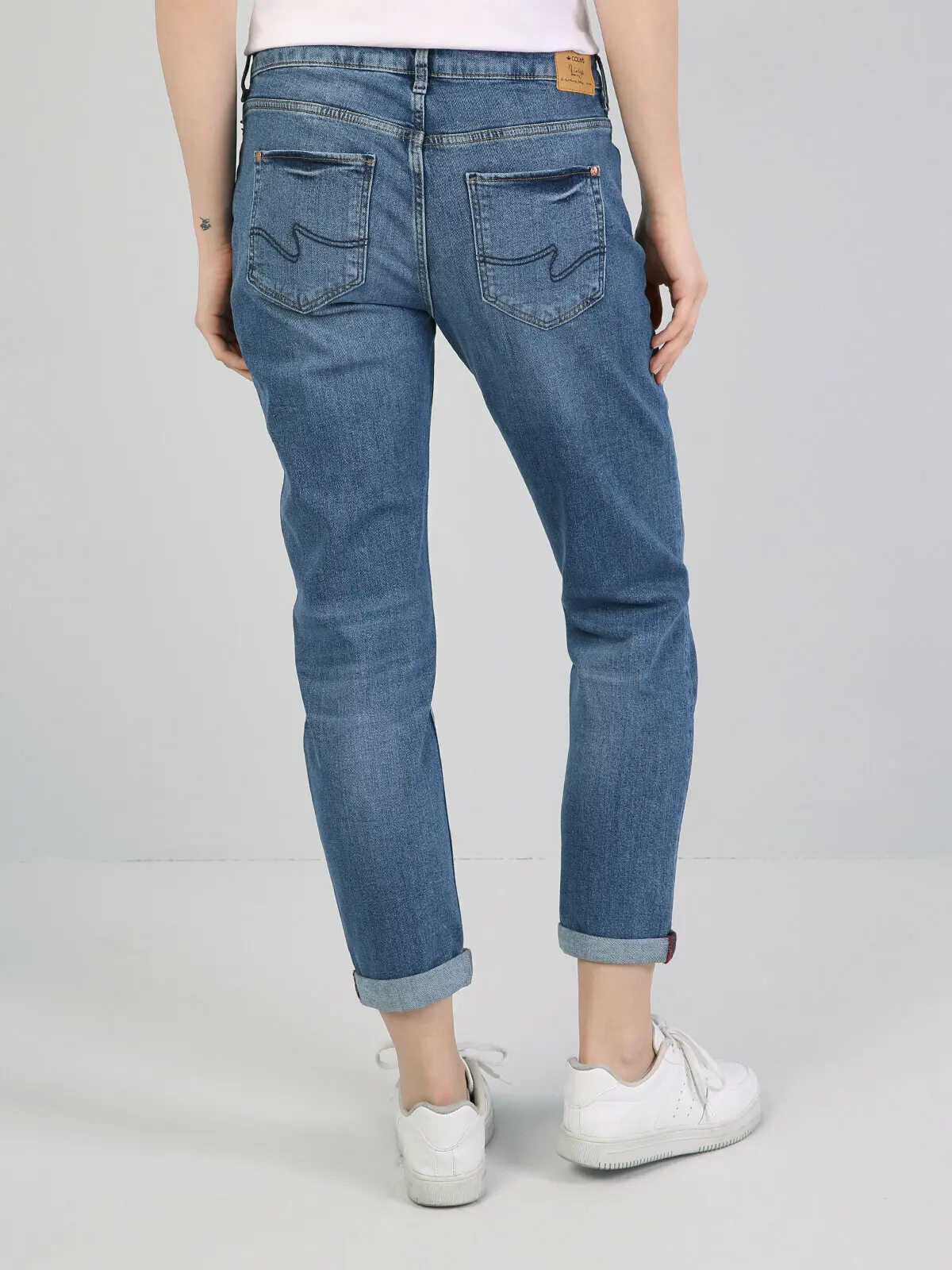 Colins Woman 893 Julıa Boyfriend Fit Blue High Rise Tapered Leg Jean Pantswomen's trousers women's pants Trousers for women pant